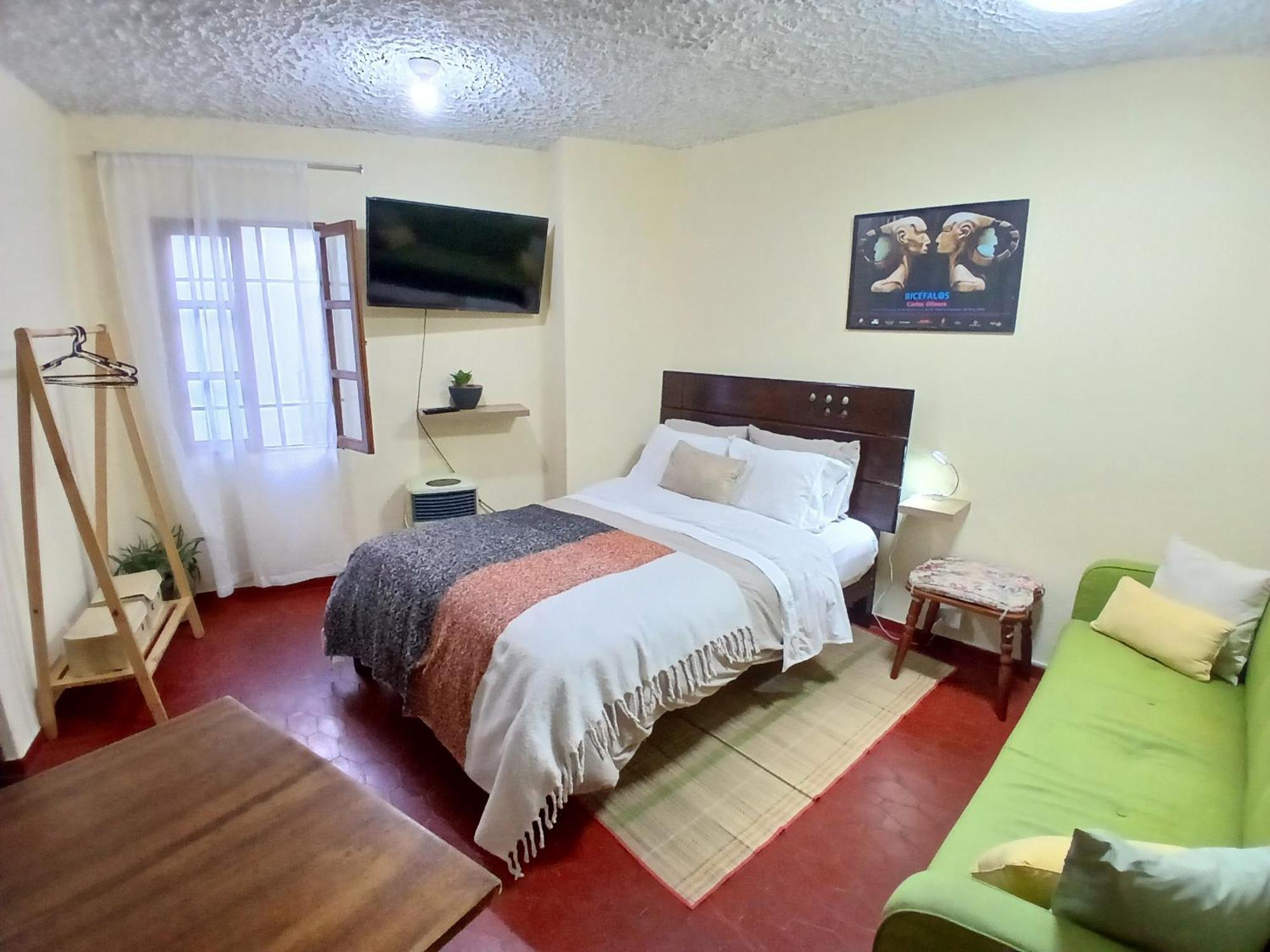 Central, Cozy & Self-Contained Petfriendly Apartments In The Heart Of Miraflores Lima Kamer foto