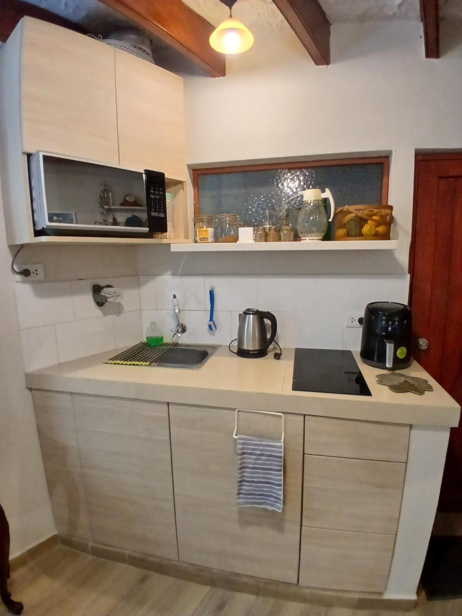 Central, Cozy & Self-Contained Petfriendly Apartments In The Heart Of Miraflores Lima Buitenkant foto